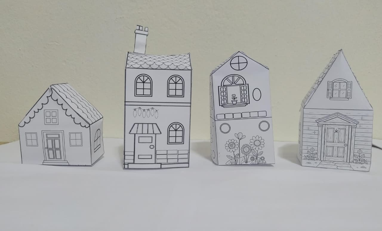 House Paper Craft - Stormiy
